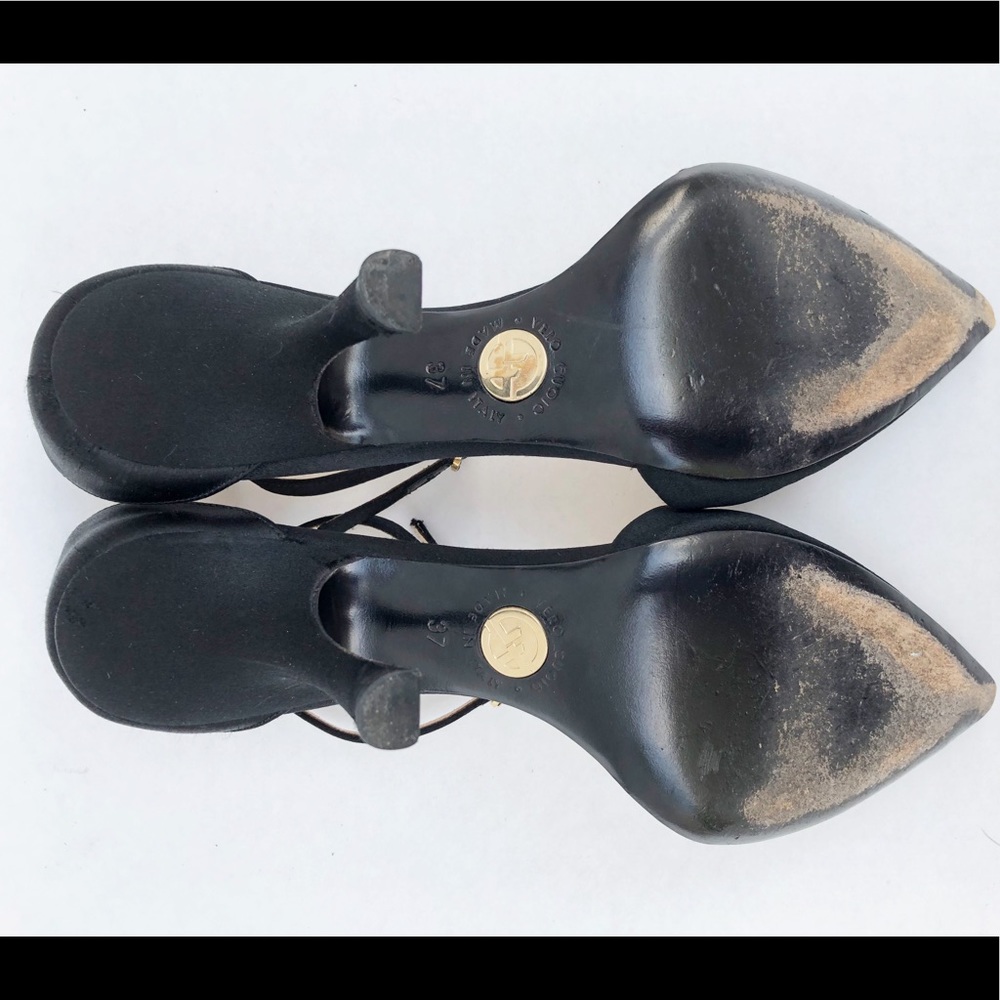 Giorgio Armani Black Satin heels with ankle strap - Picture 6 of 7